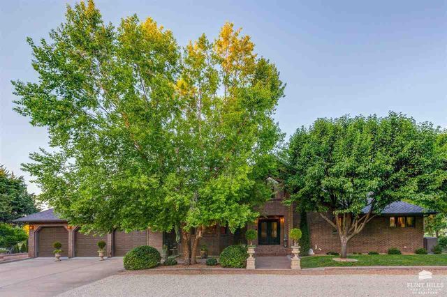 2457 Haven Dr., Abilene, KS 67410