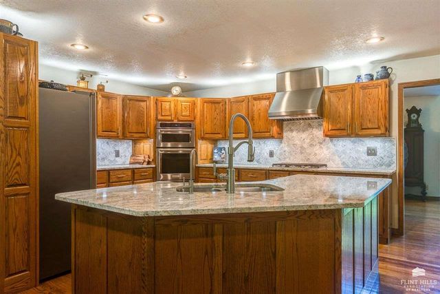 2457 Haven Dr., Abilene, KS 67410