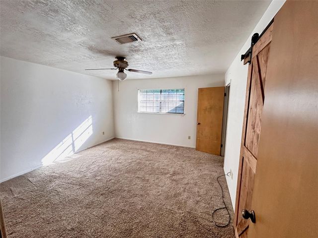 708 Myrtle Street, Woodville, TX 75979