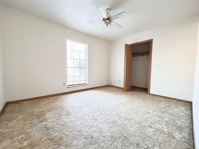 708 Myrtle Street, Woodville, TX 75979