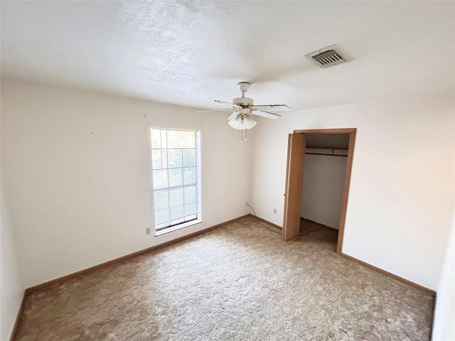 708 Myrtle Street, Woodville, TX 75979