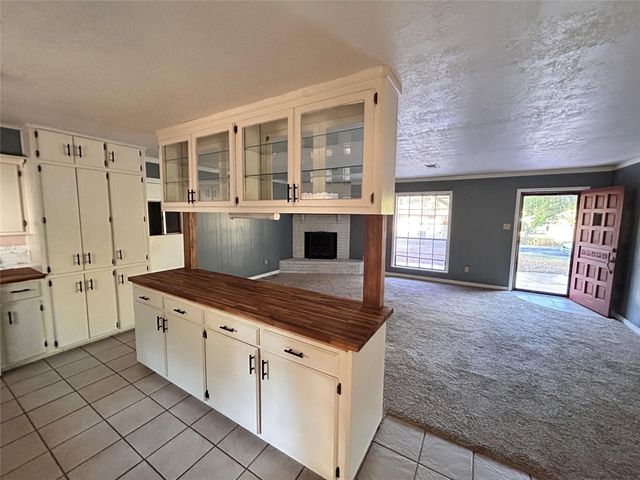 708 Myrtle Street, Woodville, TX 75979