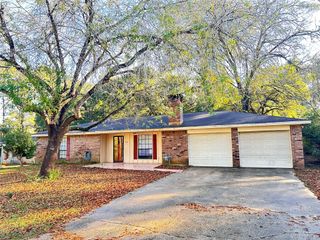 708 Myrtle Street, Woodville, TX 75979