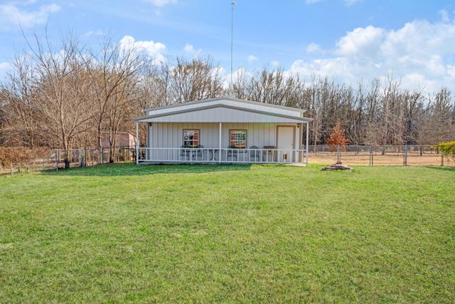 250 County Road 45700, Detroit, TX 75436