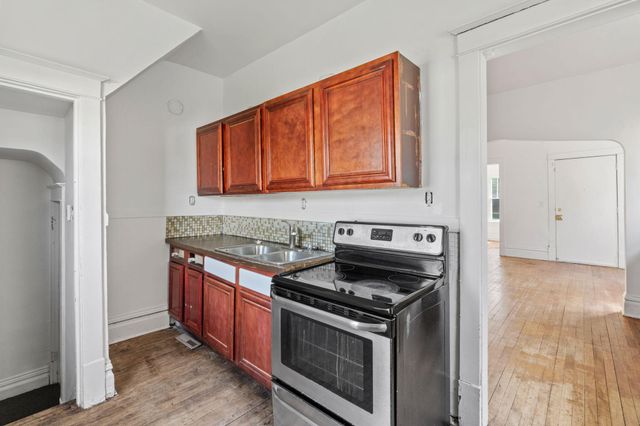 1655 Sheridan Avenue N, Minneapolis, MN 55411