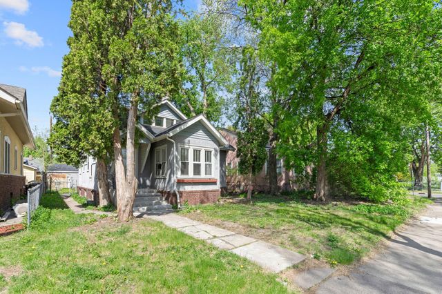 1655 Sheridan Avenue N, Minneapolis, MN 55411