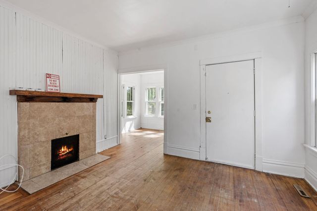1655 Sheridan Avenue N, Minneapolis, MN 55411