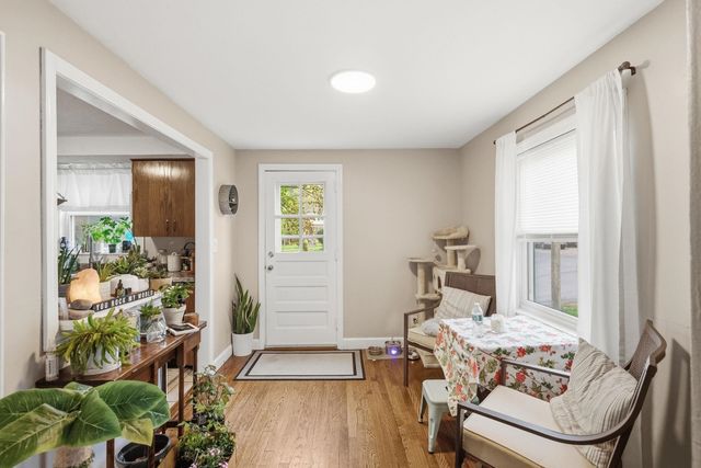 77 Merrow Street, Manchester, NH 03104
