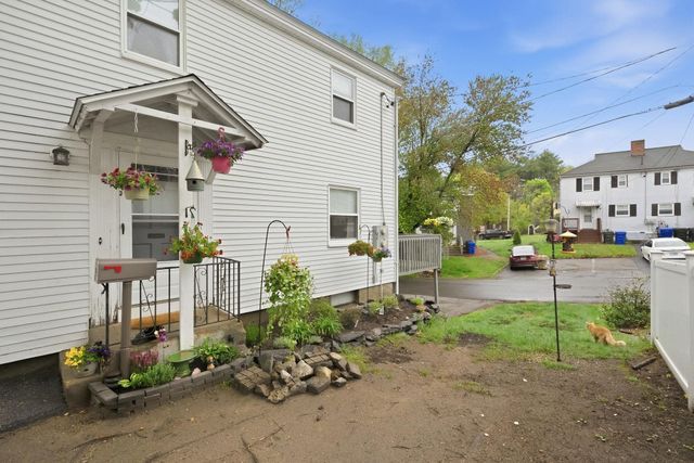 77 Merrow Street, Manchester, NH 03104