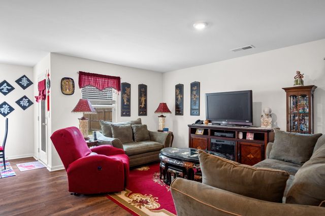 77 Quarter Street, Rossville, GA 30741