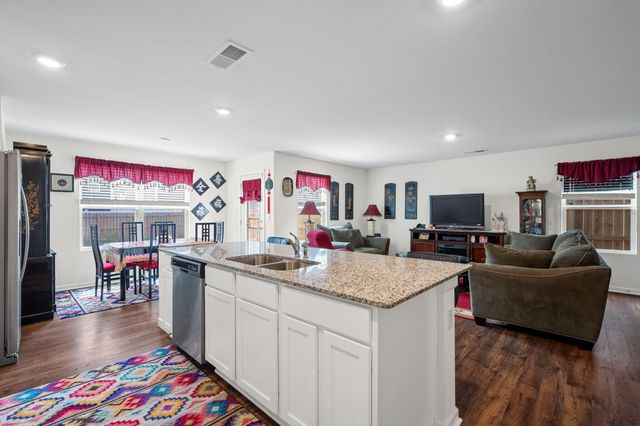 77 Quarter Street, Rossville, GA 30741