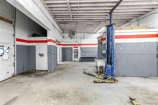 13611 Livernois Avenue, Detroit, MI 48238