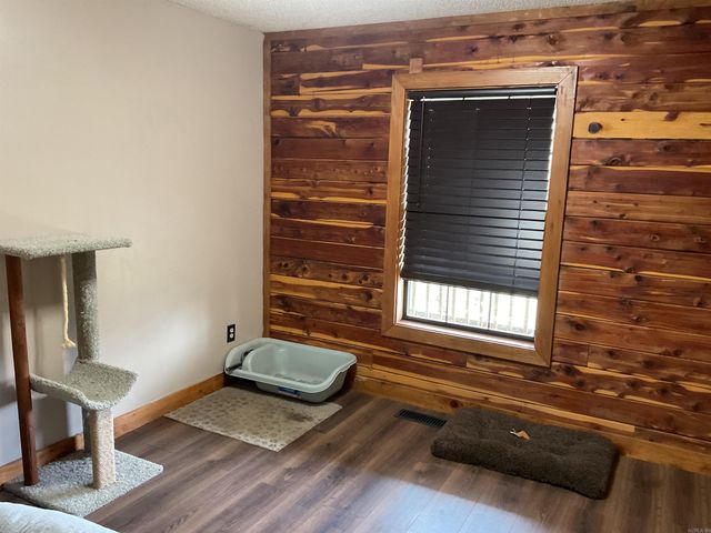 118 Cedar Valley Dr, El Paso, AR 72045