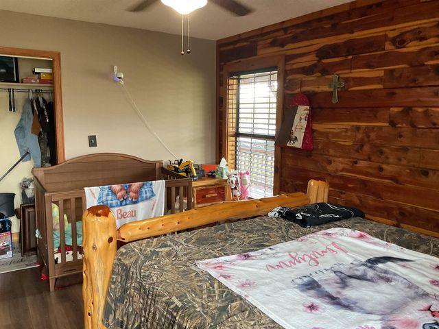 118 Cedar Valley Dr, El Paso, AR 72045