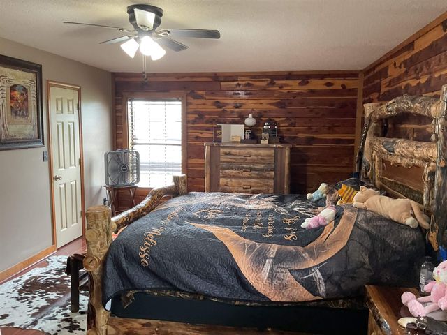 118 Cedar Valley Dr, El Paso, AR 72045