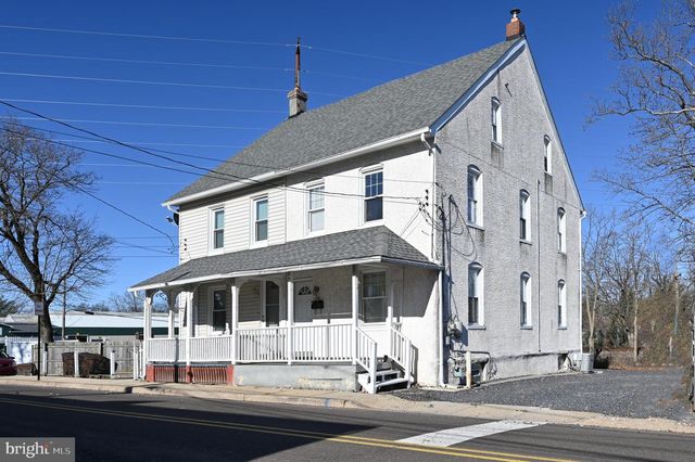 29 W VINE ST, Hatfield, PA 19440