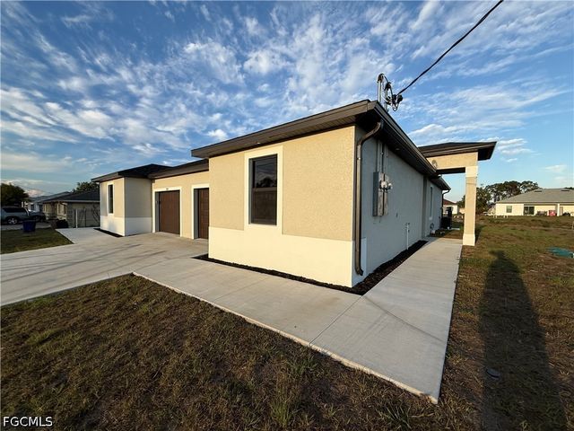 227 Hightower AVE S, Lehigh Acres, FL 33973