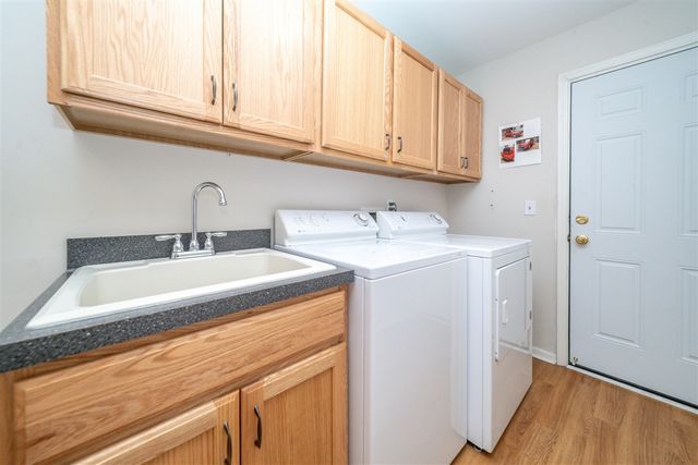 1786 Addington Lane 22, Ann Arbor, MI 48108