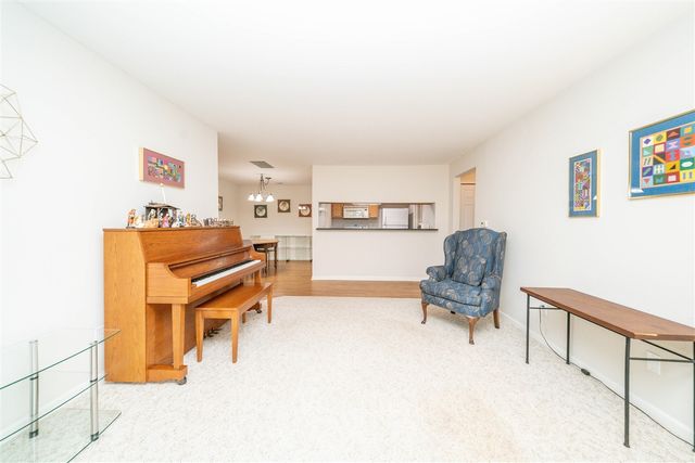 1786 Addington Lane 22, Ann Arbor, MI 48108