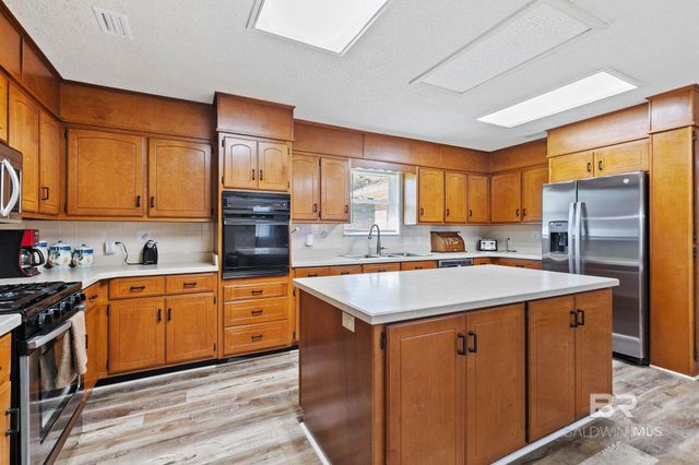 1510 S Juniper Street, Foley, AL 36535