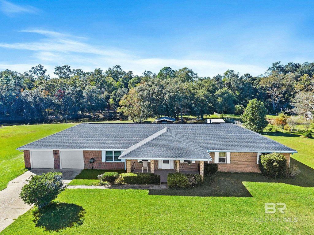 1510 S Juniper Street, Foley, AL 36535