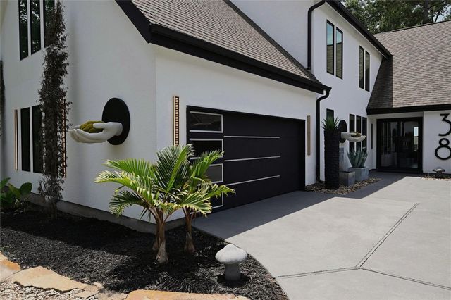 38 Fairway Park, Montgomery, TX 77356