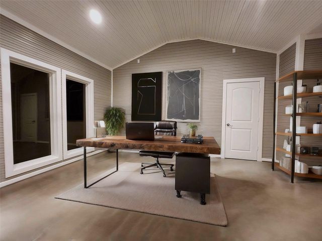 38 Fairway Park, Montgomery, TX 77356