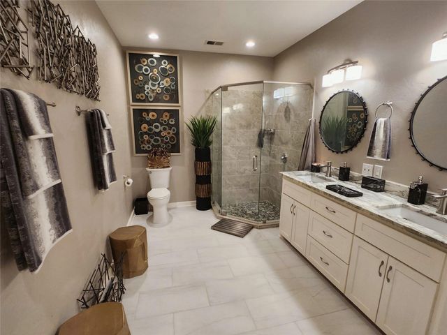 38 Fairway Park, Montgomery, TX 77356