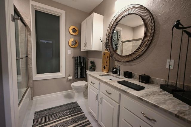 38 Fairway Park, Montgomery, TX 77356