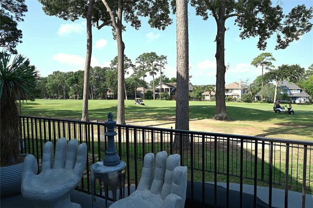 38 Fairway Park, Montgomery, TX 77356