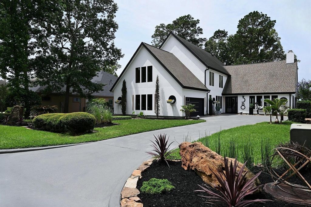 38 Fairway Park, Montgomery, TX 77356