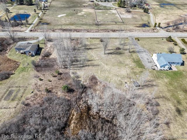 1746 N Baldwin Road, Oxford, MI 48371