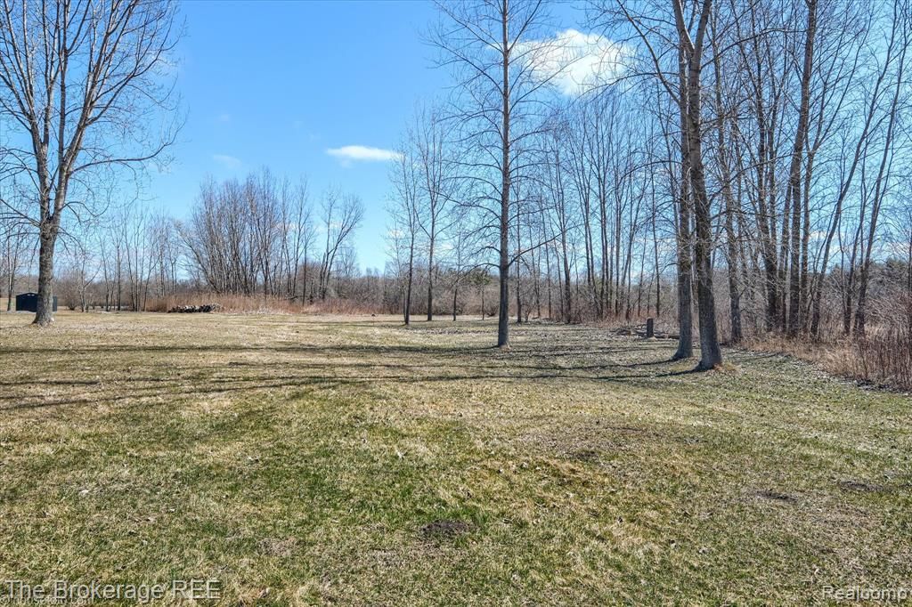 1746 N Baldwin Road, Oxford, MI 48371