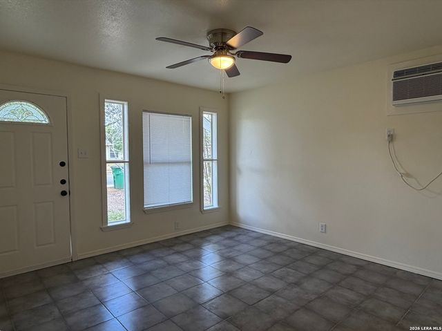 134 ALDRICH DR, San Antonio, TX 78227