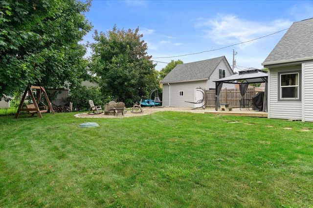 1618 Richard AVENUE, Racine, WI 53403