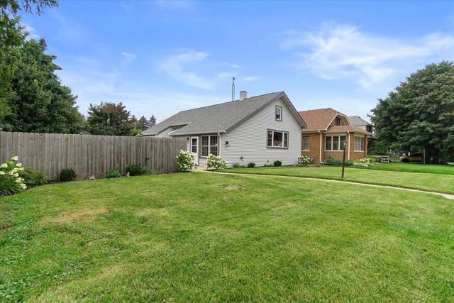 1618 Richard AVENUE, Racine, WI 53403
