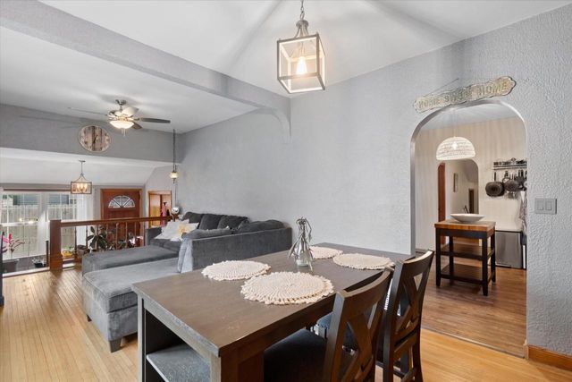 1618 Richard AVENUE, Racine, WI 53403