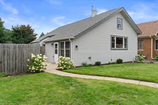 1618 Richard AVENUE, Racine, WI 53403