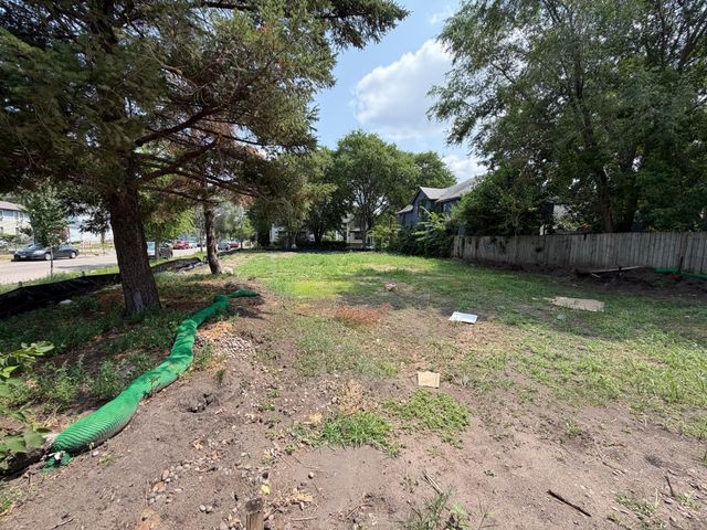 2500 16th Avenue S, Minneapolis, MN 55404