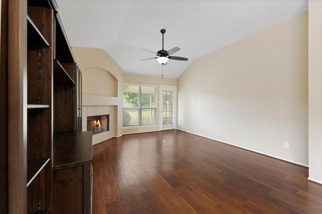 7813 Mary Katheryns Crossing, Conroe, TX 77304