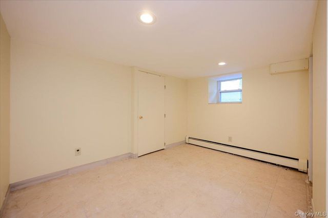 950 Edison Avenue, Bronx, NY 10465