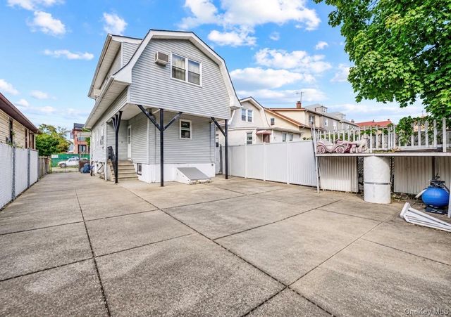 950 Edison Avenue, Bronx, NY 10465