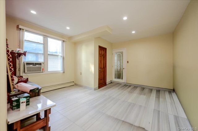 950 Edison Avenue, Bronx, NY 10465