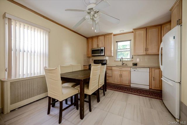 950 Edison Avenue, Bronx, NY 10465