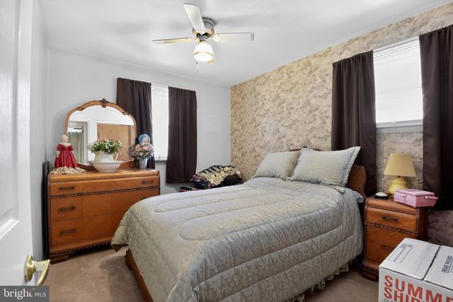 716 ELMTREE LN, Claymont, DE 19703