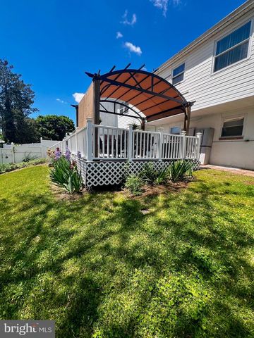 716 ELMTREE LN, Claymont, DE 19703
