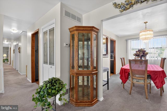 716 ELMTREE LN, Claymont, DE 19703