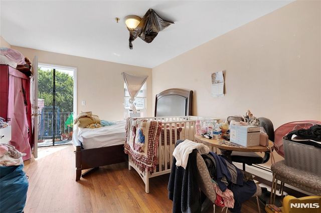 2004 Bergenline Avenue, Union City, NJ 07087