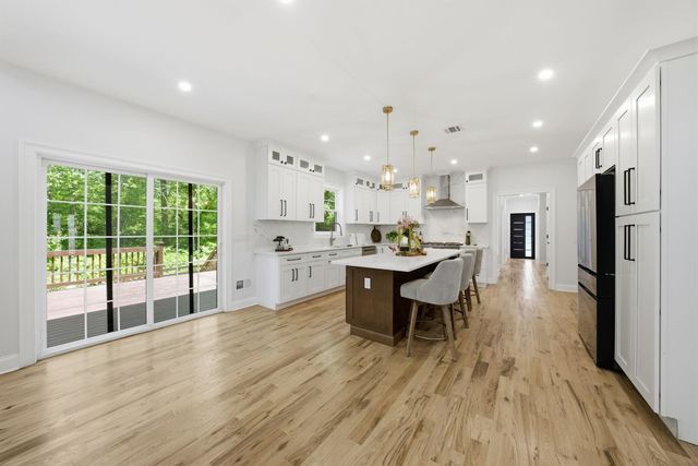 21 KUNTZ AVE, Berkeley Heights Twp, NJ 07922