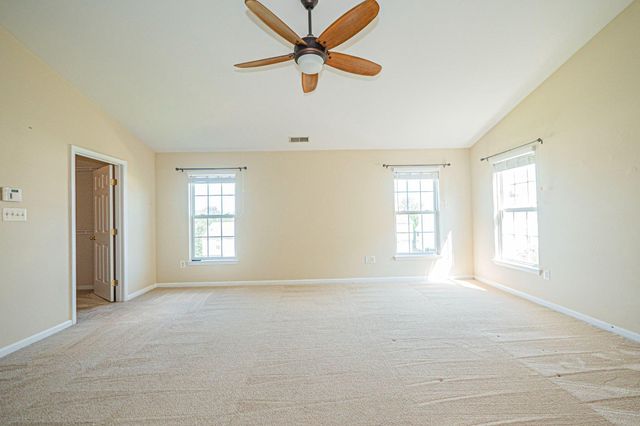 10 FIONA WAY, Brunswick, MD 21758